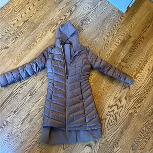 Patagonia Women's Puffer Jacket - Brown